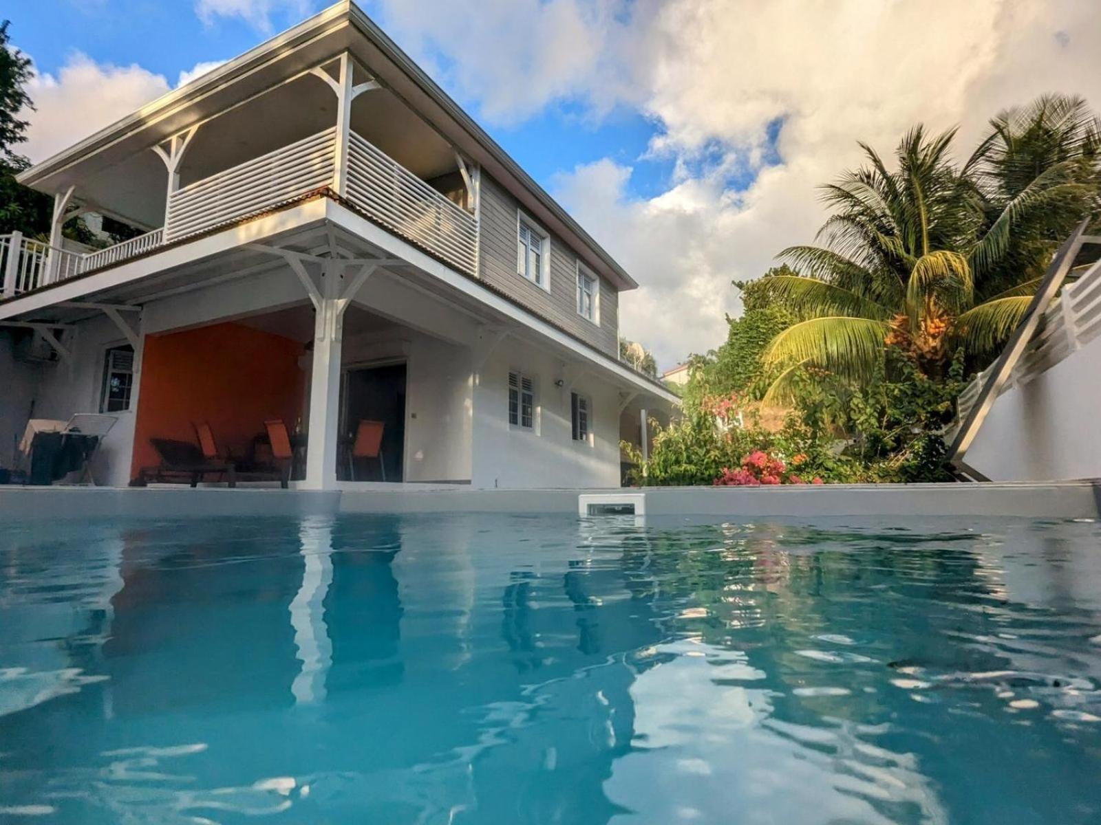 Bas De Villa Avec Piscine Privee - Bleu Azur Riviere-Salee Luaran gambar